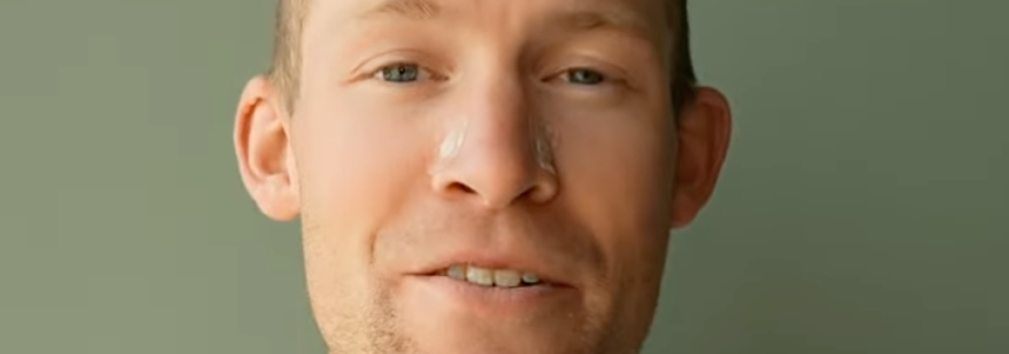 兩屆奧運競速滑冰選手 Viktor Thorup 親測：NeuroVIZR™【腦優儀】光療 Microdosing 的真實感受